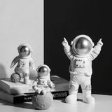 Xpoko Spaceman Figurines Sculpture