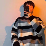 Xpoko New striped round neck sweater for men in autumn and winter loose lazy style sweater Korean style loose sweater, trendy jacket