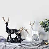 Xpoko Scandinavian Reindeer Sculpture Set of 2