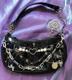 Xpoko New Harajuku Gothic Shoulder Bag Women Vintage Cross Clip Pearl Chain Goth Bag Pleated Dumplings Handbag Woman Clutch