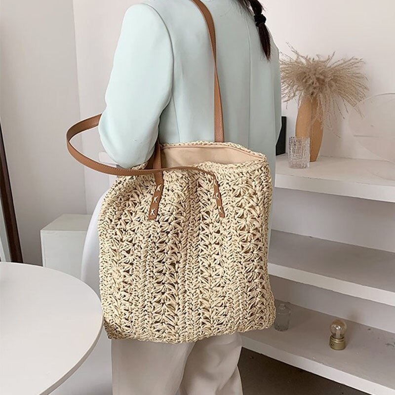 Xpoko Women's Bag Straw Hollow Beach Shoulder Female Bags Fashion Summer Vacation Shopper Handbag for Women Hand-Woven Tote Handbags