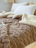 Xpoko Soft Thickened Coral Lamb Fleece Sofa Blanket