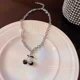 Xpoko New Black Cherry Necklace Ladies Girl Unique Design Pearl Necklace Vintage Stainless Steel Necklace Fashion Jewelry Party Gift