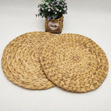 Xpoko Round Woven Placemats for Dining Table Wicker Straw Heat Resistant Place Mats Anti-Skidding Pad