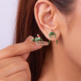 Xpoko Christmas Gifts Funny Piercing Frog Earrings for Women Creative Cute Animal Green Frog Christmas Hat Stud Earring Girls Party Daily Jewelry Gift