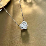 Xpoko Handmade Heart Shaped 2 Carat Moissanite Pendant Delicate Glamour Wedding Pendant Necklace Ladies Party Necklace Jewelry Gift