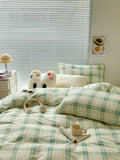 Xpoko Danish Pastel Plaid Bedding Set