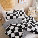 Xpoko Large Black & White Check Bedding Set