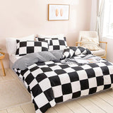 Xpoko Large Black & White Check Bedding Set