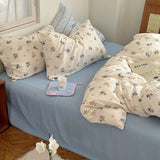 Xpoko Soft Pastel Blue Floral Print Bedding Set