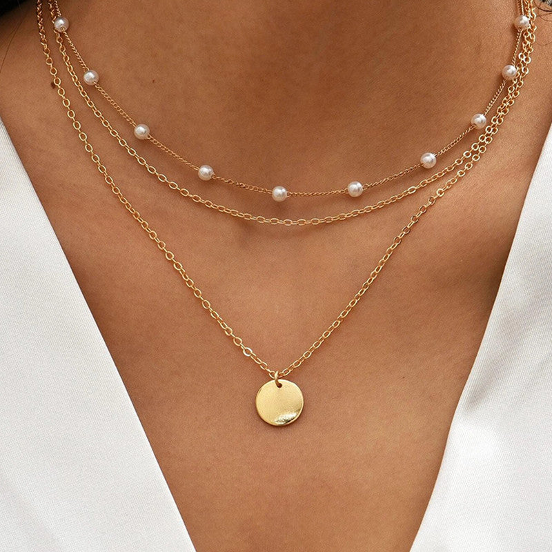Xpoko Vintage Crystal Faux Pearl Pendant Necklace Clavicle Pearl Chain Layered Collar Necklace Pendant Jewelry