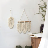 Creative Feather Decoration Small Pendant Hand-woven Tapestry Simple Bohemian Home Wall Decoration
