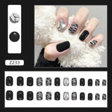 24pcs Detachable Black Heart False Nails Short 2022 New Wearable Fake Nails Full Cover Nail Tip Simple Acrylic Nail Art