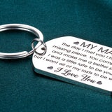 Birthday Valentine Day Keychain Gifts for Boyfriend Husband My Man I love you Couples Keyring for Man Wedding Gifts