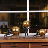 Creative Hercules Push Ball Statue Resin Figurine Office Home Decoration Desktop Decor Handmade Crafts Sculpture Modern Art