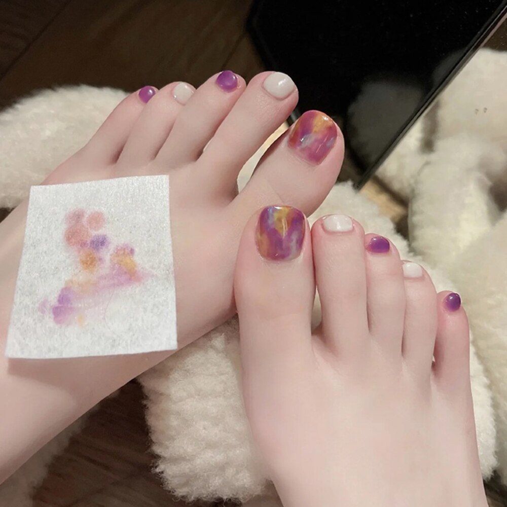 Xpoko Bride Fake Toenail Series Wine Red Shimmer Smooth Foot Nail Art Stickers For Girl Summer Toe Shiny Nail Decoration Tools