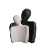 Nordic Minimalist Embrace Couple Sculpture Lover Characters Bust Frosted Ceramic Statues Modern Wedding Gifts Ornaments