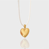 Xpoko 2024 New Woman Necklace Elegant FshionCamille Heart Necklace