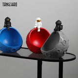 Astronaut Key Storage Organizer Box Figurines For Interior Home Decoration Resin Art Sculpture Figurine Home Decor Gift