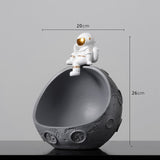 Astronaut Key Storage Organizer Box Figurines For Interior Home Decoration Resin Art Sculpture Figurine Home Decor Gift