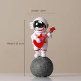 Creative Astronaut Decoration Figurines For Interior Home Decor Resin Astronaut Sculpture Living Room Decoration Statue