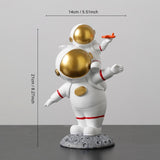 Parent-child Astronaut Sculpture Figurines Spaceman Statues Resin Modern Decorative Miniatures Cosmonaut Statues Gift For Kids