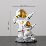 Parent-child Astronaut Sculpture Figurines Spaceman Statues Resin Modern Decorative Miniatures Cosmonaut Statues Gift For Kids