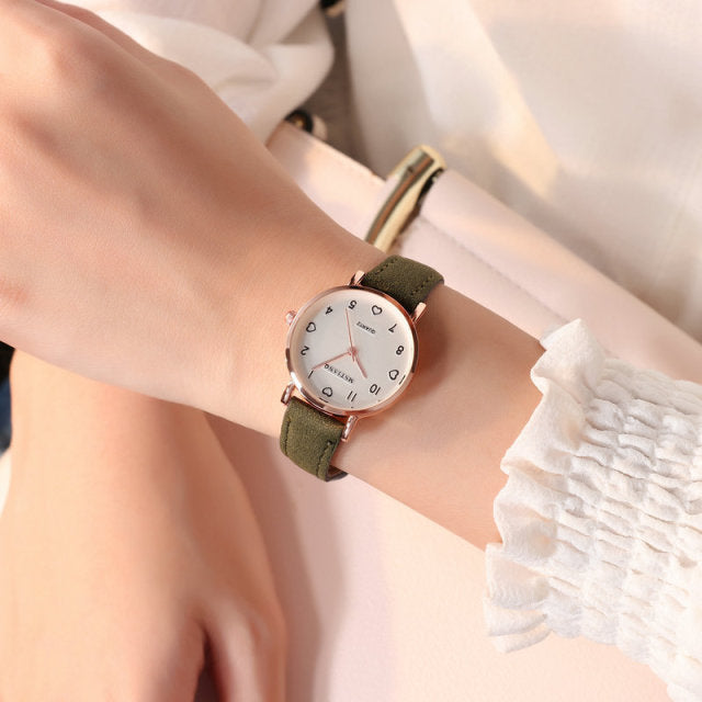 Women's Simple Vintage Watches for Women Dial Wristwatch Leather Strap Wrist Watch High Quality Ladies Casual Bracelet Watches